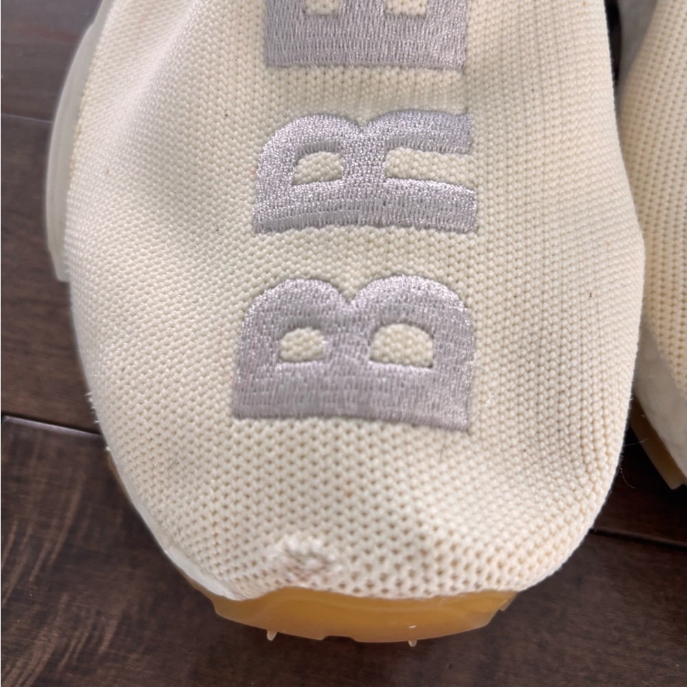 Adidas x Pharrell Williams Human Race Beige and Gray Men’s Sneakers Sz 12 - Picture 3 of 10
